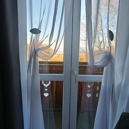 Z Balkonem Przy Stoku Relaks Apartamento